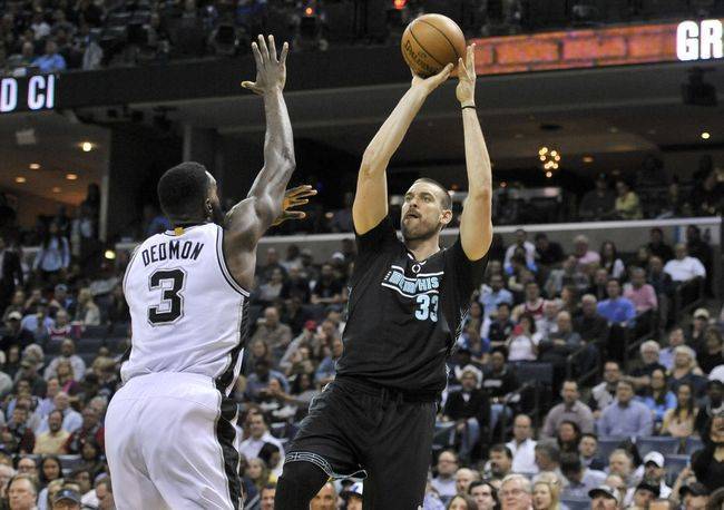 NBA: San Antonio Spurs at Memphis Grizzlies