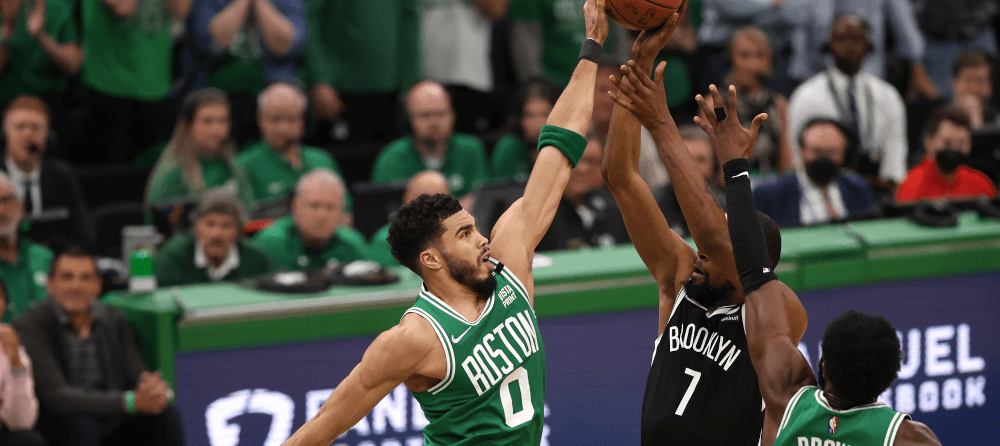 kevin durant defendu par celtics playoffs 2022 jayson tatum bloque kevin durant